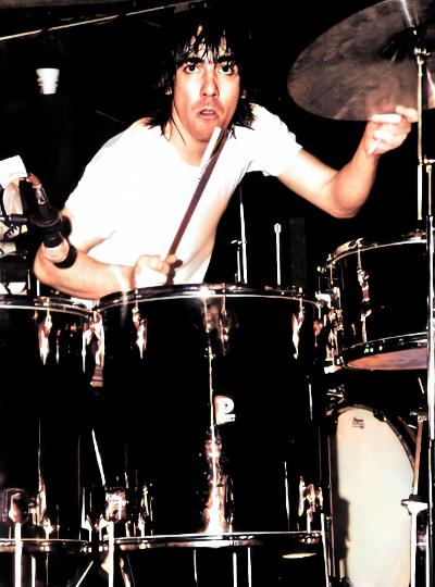 29 Nov. 1971, Warehouse, New Orleans, showing Hayman kick drum head.