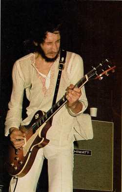 5 Sept., 1972, Mehrweckhalle, Wetzikon, Switzerland, cherry sunburst model, with strap pin behind neck/body joint.