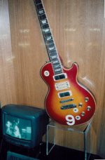 #9 Cherry Sunburst 1975 Gibson Les Paul Deluxe from 1976–79 series, on display at the Hard Rock Hotel, Las Vegas, Nevada. Photo courtesy Brad Rodgers.