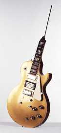 Pete’s Gold top: unnumbered prototype three-pickup model, destroyed. Owned by the Victoria & Albert Museum, London.